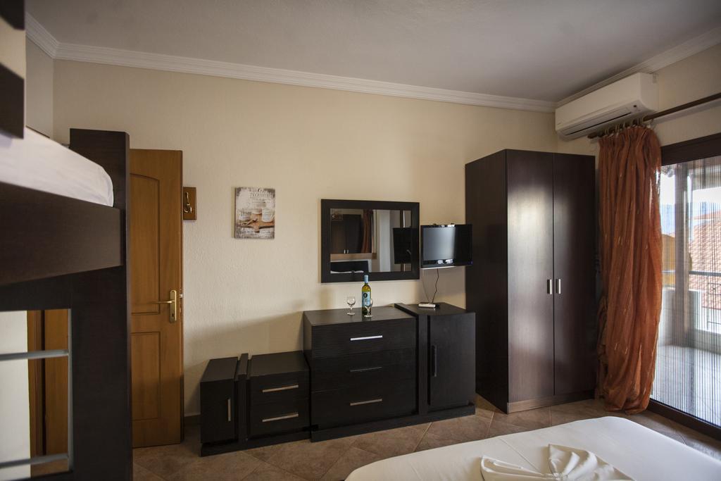 Villa Amalia Sun Beach Неа-Врасна Экстерьер фото
